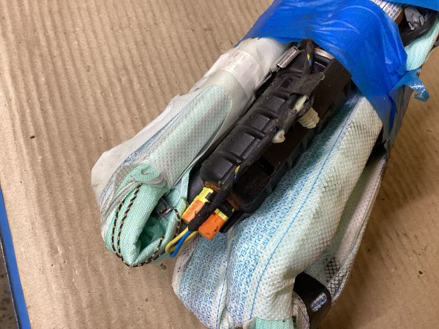 bontott VW PASSAT B7 Bal Függönylégzsák és Oldallégzsák