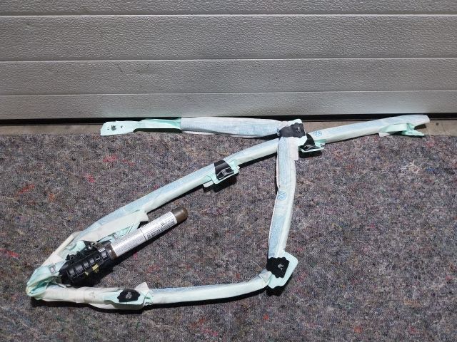 bontott VW PASSAT B7 Bal Függönylégzsák és Oldallégzsák