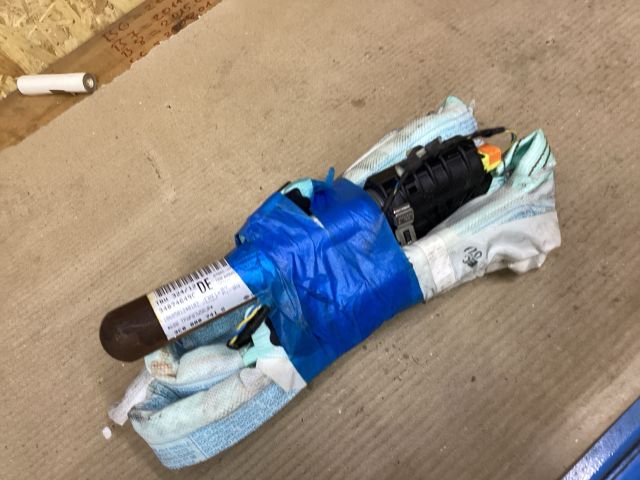 bontott VW PASSAT B7 Bal Függönylégzsák és Oldallégzsák