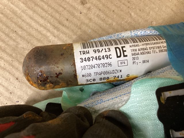 bontott VW PASSAT B7 Bal Függönylégzsák és Oldallégzsák