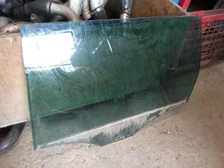 bontott VW PASSAT B7 Bal hátsó Ablak