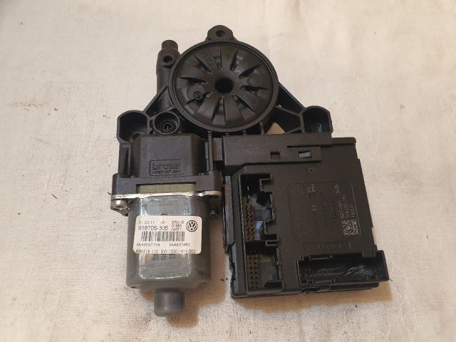 bontott VW PASSAT B7 Bal hátsó Ablakemelő Motor