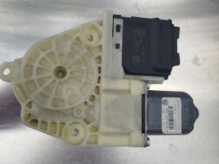 bontott VW PASSAT B7 Bal hátsó Ablakemelő Motor