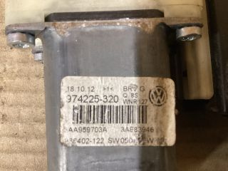 bontott VW PASSAT B7 Bal hátsó Ablakemelő Motor