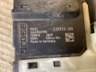 bontott VW PASSAT B7 Bal hátsó Ablakemelő Motor