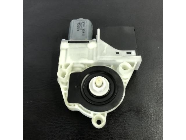 bontott VW PASSAT B7 Bal hátsó Ablakemelő Motor