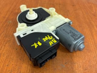 bontott VW PASSAT B7 Bal hátsó Ablakemelő Motor