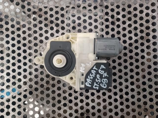 bontott VW PASSAT B7 Bal hátsó Ablakemelő Motor