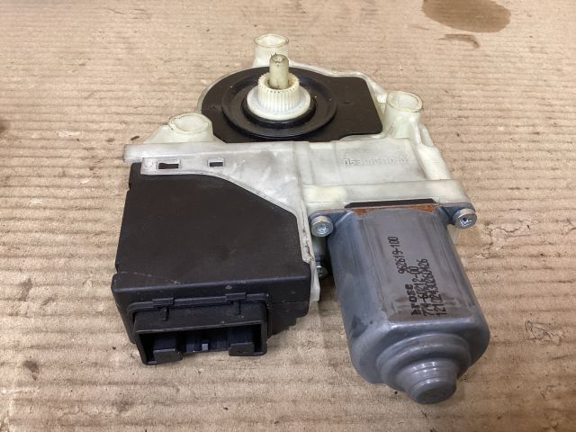 bontott VW PASSAT B7 Bal hátsó Ablakemelő Motor