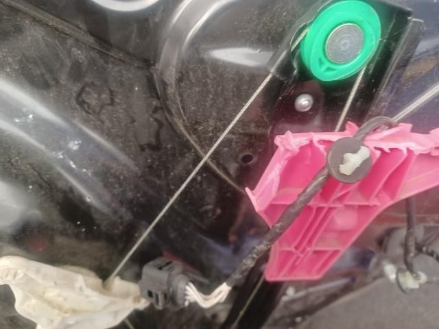 bontott VW PASSAT B7 Bal hátsó Ablakemelő Szerkezet (Elektromos)