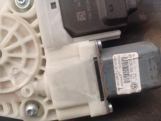 bontott VW PASSAT B7 Bal hátsó Ablakemelő Szerkezet (Elektromos)