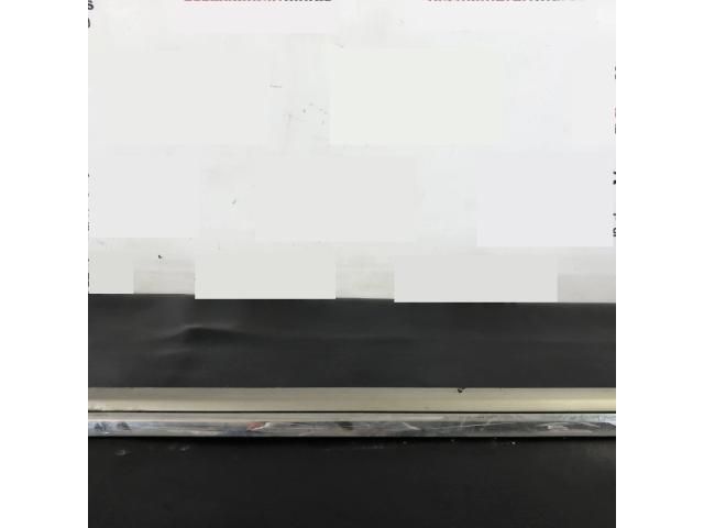 bontott VW PASSAT B7 Bal hátsó Ajtó Díszléc