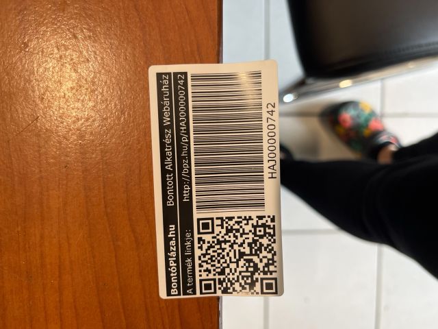 bontott VW PASSAT B7 Bal hátsó Ajtó Díszléc