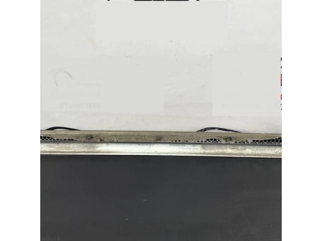 bontott VW PASSAT B7 Bal hátsó Ajtó Díszléc