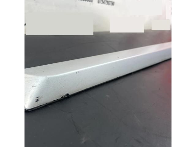 bontott VW PASSAT B7 Bal hátsó Ajtó Díszléc