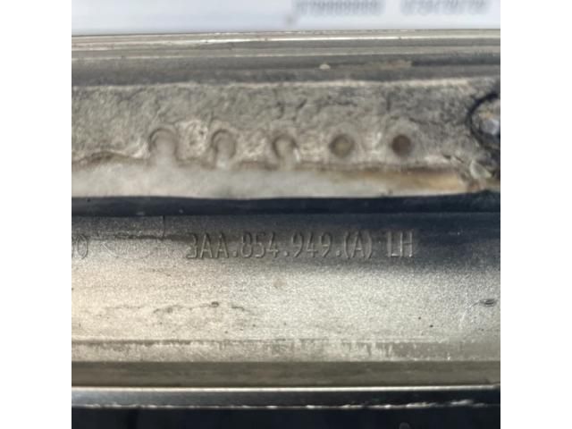 bontott VW PASSAT B7 Bal hátsó Ajtó Díszléc