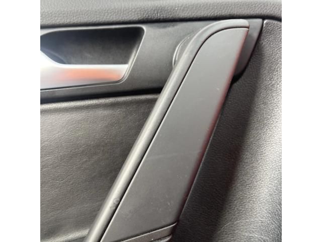 bontott VW PASSAT B7 Bal hátsó Ajtó Kárpit