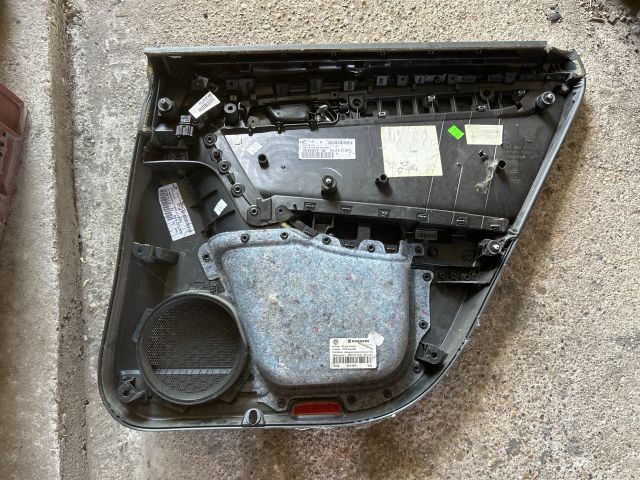 bontott VW PASSAT B7 Bal hátsó Ajtó Kárpit