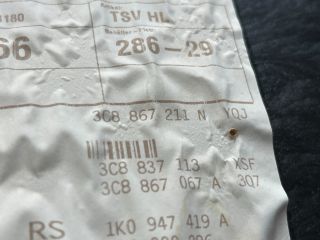 bontott VW PASSAT B7 Bal hátsó Ajtó Kárpit