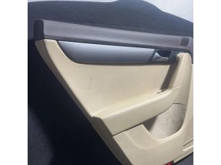 bontott VW PASSAT B7 Bal hátsó Ajtó Kárpit