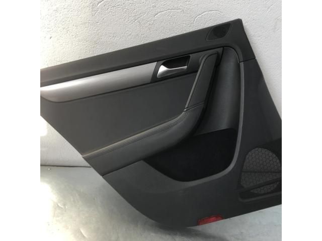 bontott VW PASSAT B7 Bal hátsó Ajtó Kárpit