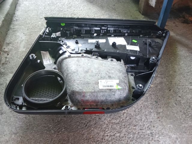 bontott VW PASSAT B7 Bal hátsó Ajtó Kárpit