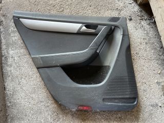 bontott VW PASSAT B7 Bal hátsó Ajtó Kárpit