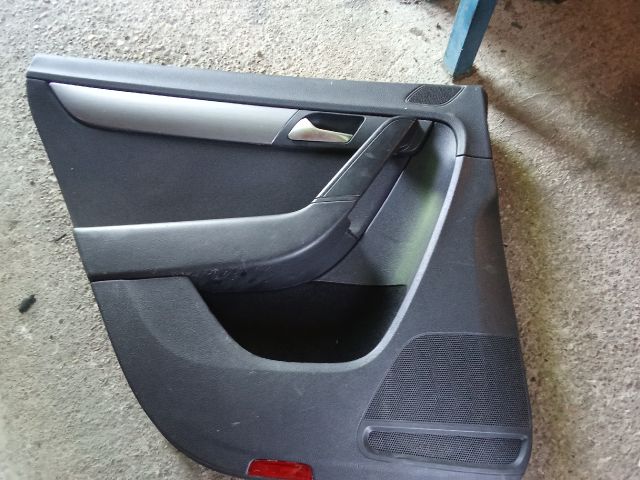 bontott VW PASSAT B7 Bal hátsó Ajtó Kárpit