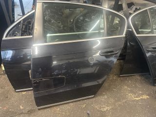 bontott VW PASSAT B7 Bal hátsó Ajtó (Részeivel)