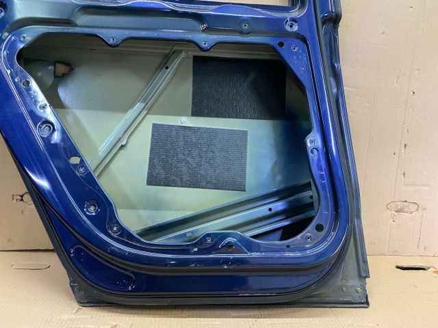 bontott VW PASSAT B7 Bal hátsó Ajtó (Üres lemez)