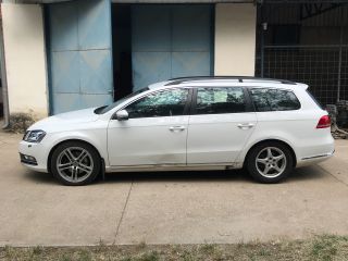 bontott VW PASSAT B7 Bal hátsó Ajtóbehúzó