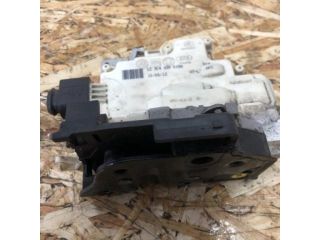 bontott VW PASSAT B7 Bal hátsó Ajtózár