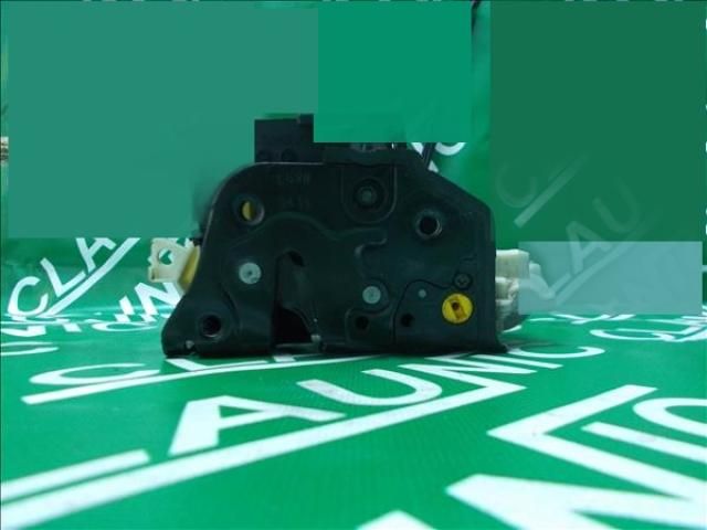 bontott VW PASSAT B7 Bal hátsó Ajtózár