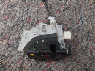 bontott VW PASSAT B7 Bal hátsó Központizár Motor