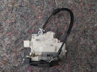 bontott VW PASSAT B7 Bal hátsó Központizár Motor