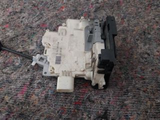 bontott VW PASSAT B7 Bal hátsó Központizár Motor