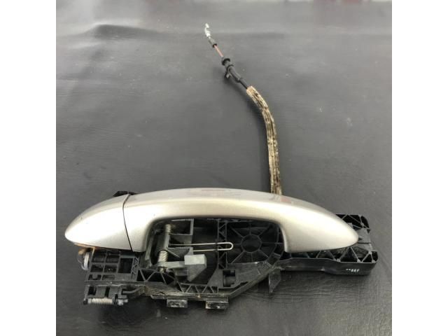 bontott VW PASSAT B7 Bal hátsó Külső Kilincs