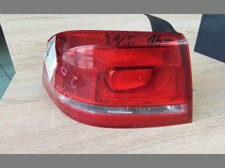 bontott VW PASSAT B7 Bal Hátsó Lámpa