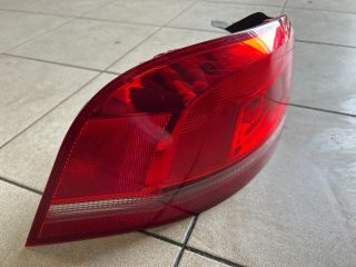 bontott VW PASSAT B7 Bal Hátsó Lámpa