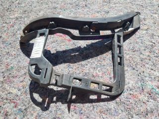 bontott VW PASSAT B7 Bal hátsó Oldal Lökhárító Tartó (Műanyag)