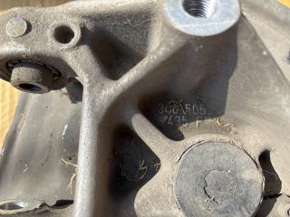 bontott VW PASSAT B7 Bal hátsó Tengelycsonk