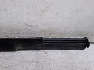 bontott VW PASSAT B7 Bal hátsó Vízlehúzó Gumicsík