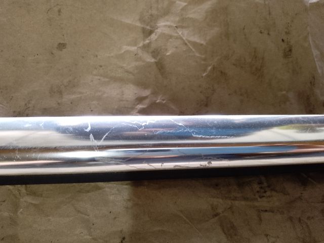 bontott VW PASSAT B7 Bal hátsó Vízlehúzó Gumicsík