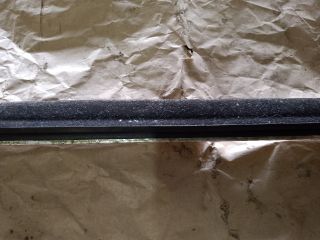 bontott VW PASSAT B7 Bal hátsó Vízlehúzó Gumicsík