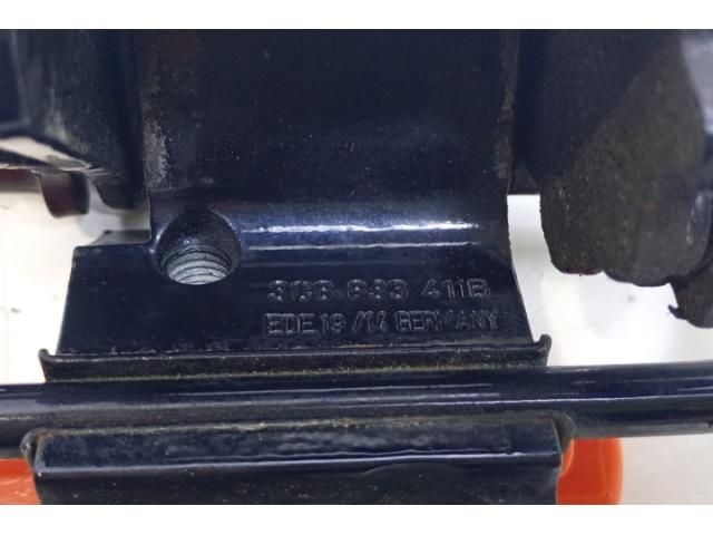 bontott VW PASSAT B7 Bal hátsó Zsanér