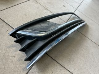 bontott VW PASSAT B7 Bal Ködlámpa Rács