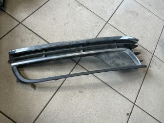 bontott VW PASSAT B7 Bal Ködlámpa Rács