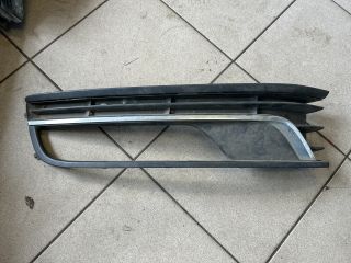 bontott VW PASSAT B7 Bal Ködlámpa Rács