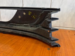 bontott VW PASSAT B7 Bal Ködlámpa Rács