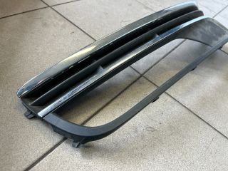 bontott VW PASSAT B7 Bal Ködlámpa Rács